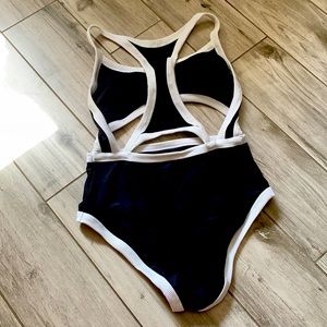 Swim suite one piece
